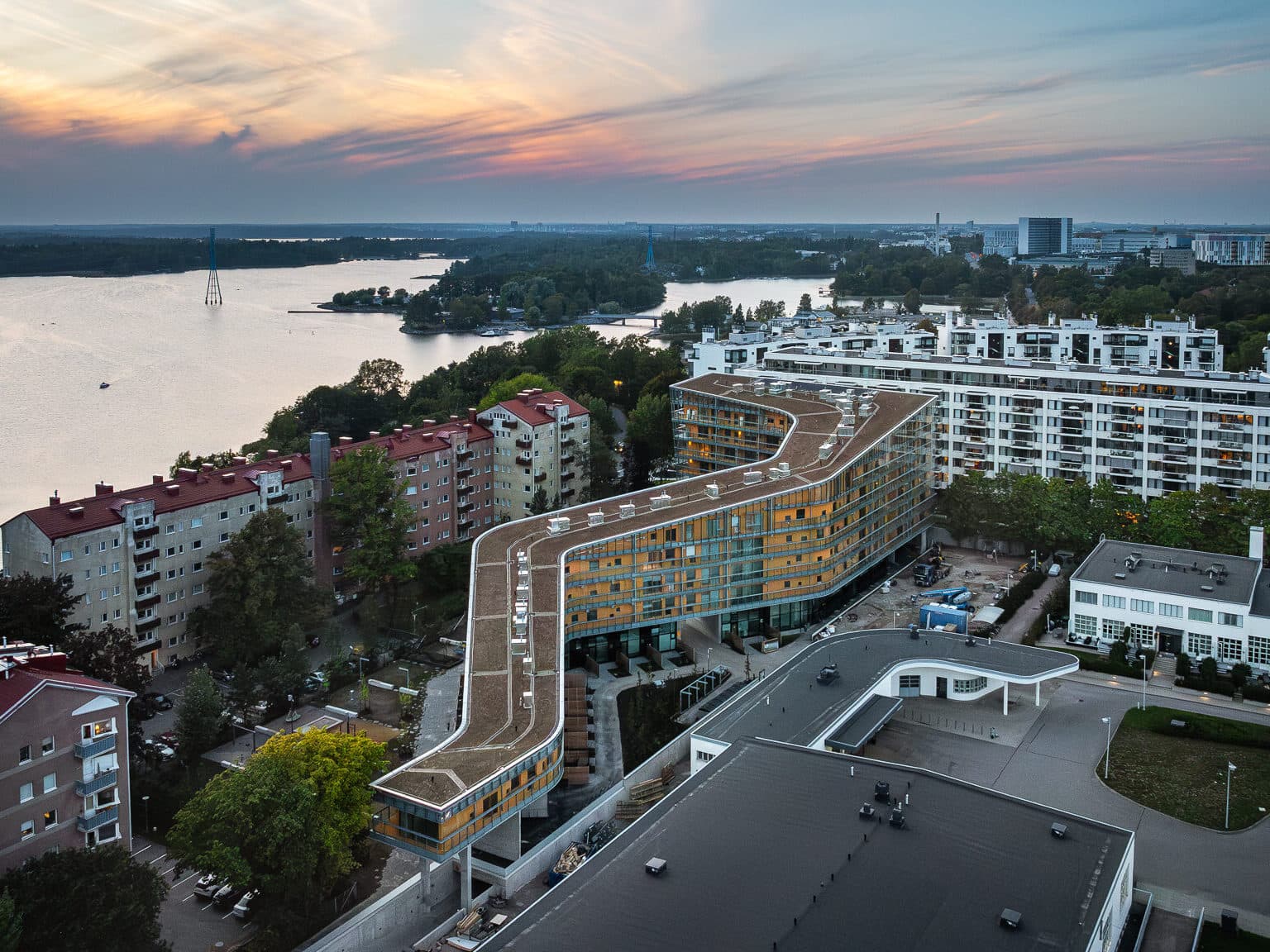 Steven Holl Architects (Meander Housing, Helsinki)