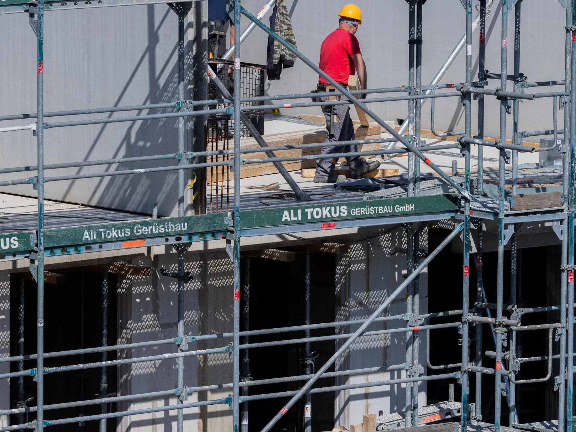 Einfacher und schneller Bauen: Hilft der Bauturbo zur Lösung der Wohnungskrise?