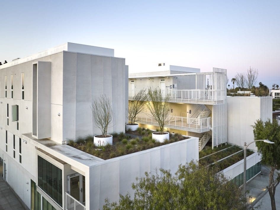 Housing cooperatives and the contradictions of Finnish land and housing policies