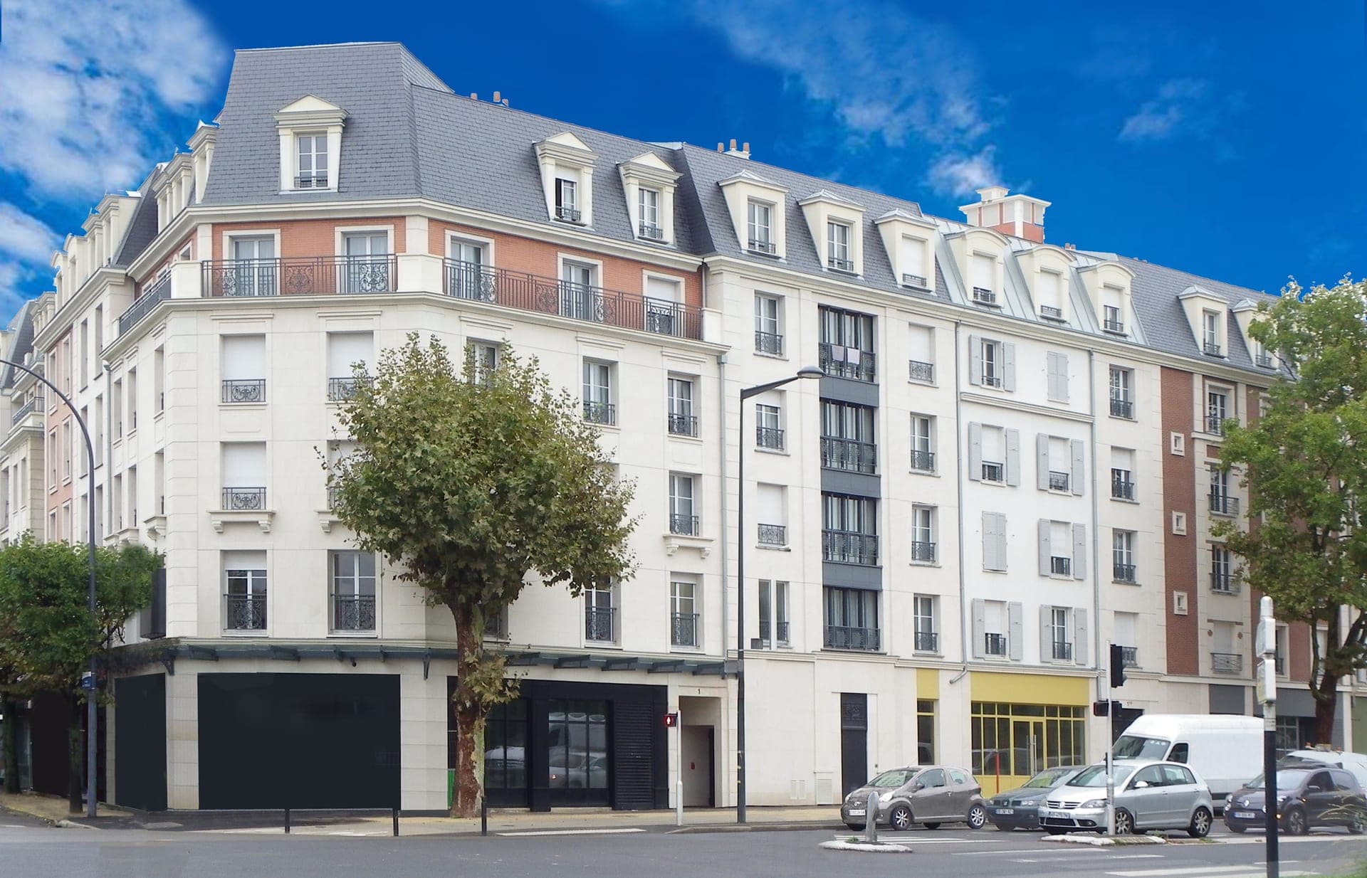 Paris-Ouest Construction