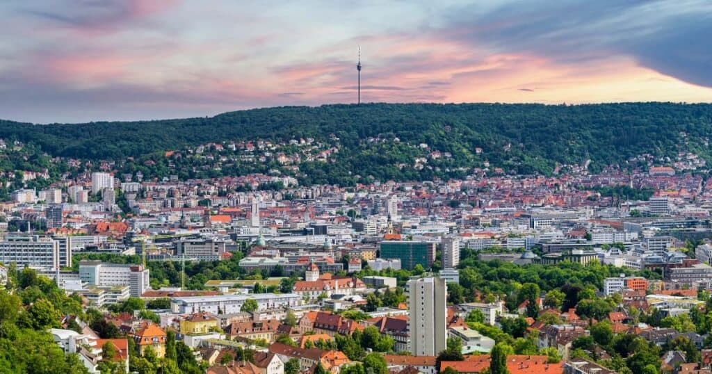Stadt legt neuen Bericht zum Wohnungsmarkt vor (Wohnungsmarktbericht Stuttgart 2025)