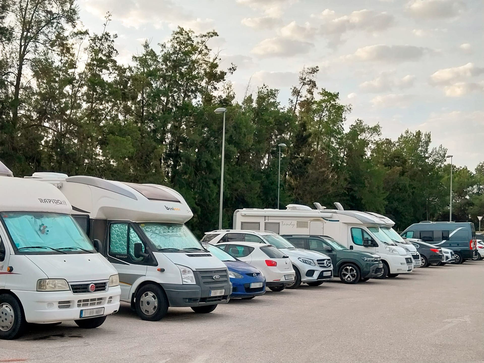 Málaga's housing crunch drives growing number of residents into life in motorhomes