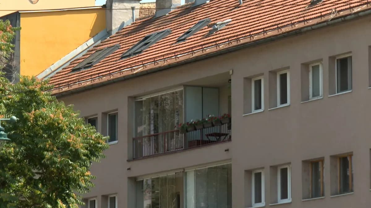 Šta da radi roditelj iz provincije: najam garsonjere u Sarajevu 1.450 KM (N1: studio rents in Sarajevo)