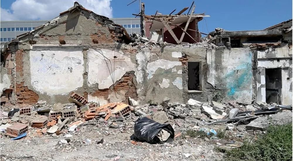 Baraccopoli di Messina, il diritto alla casa sepolto tra degrado e lentezze burocratiche