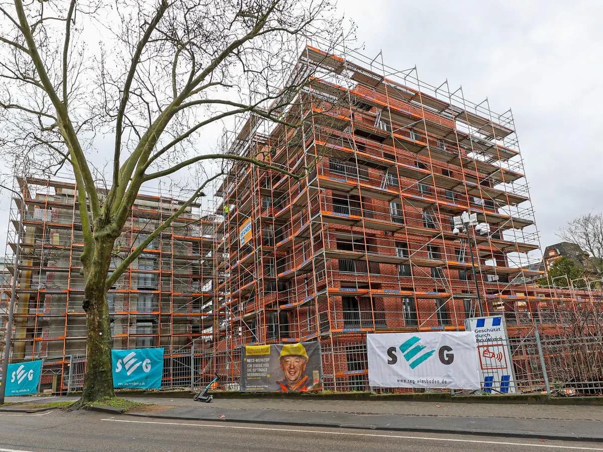 Auslaufende Fristen: Immer weniger Sozialwohnungen – Wiesbaden plant Neubauten (Merkurist)
