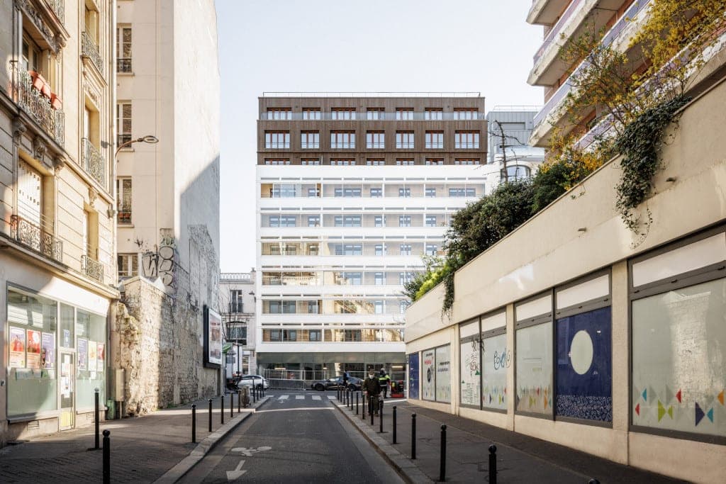 Former Peugeot garage, avenue Parmentier